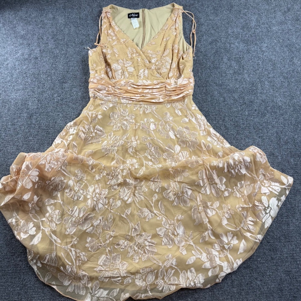 Nox USA Dress 2XL Peach Floral Burnout Ruched V-Neck Fit and Flare Women's